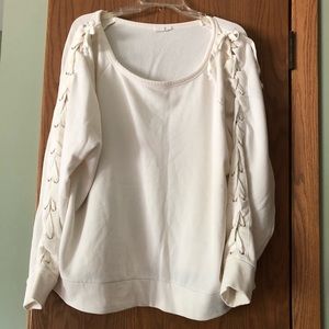 NWOT GAP sweatshirt XXL laced sleeves
